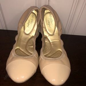 Beige flats size 11w